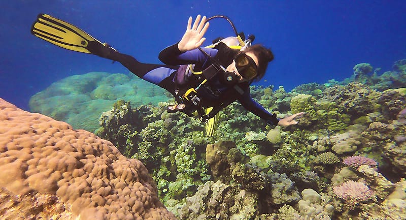 Nadia diving in Dahab at Abu Helal