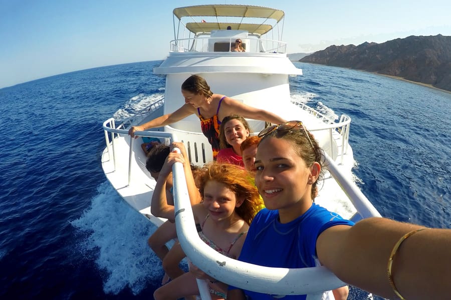 Diving Boat Trips around Dahab with Dive Urge